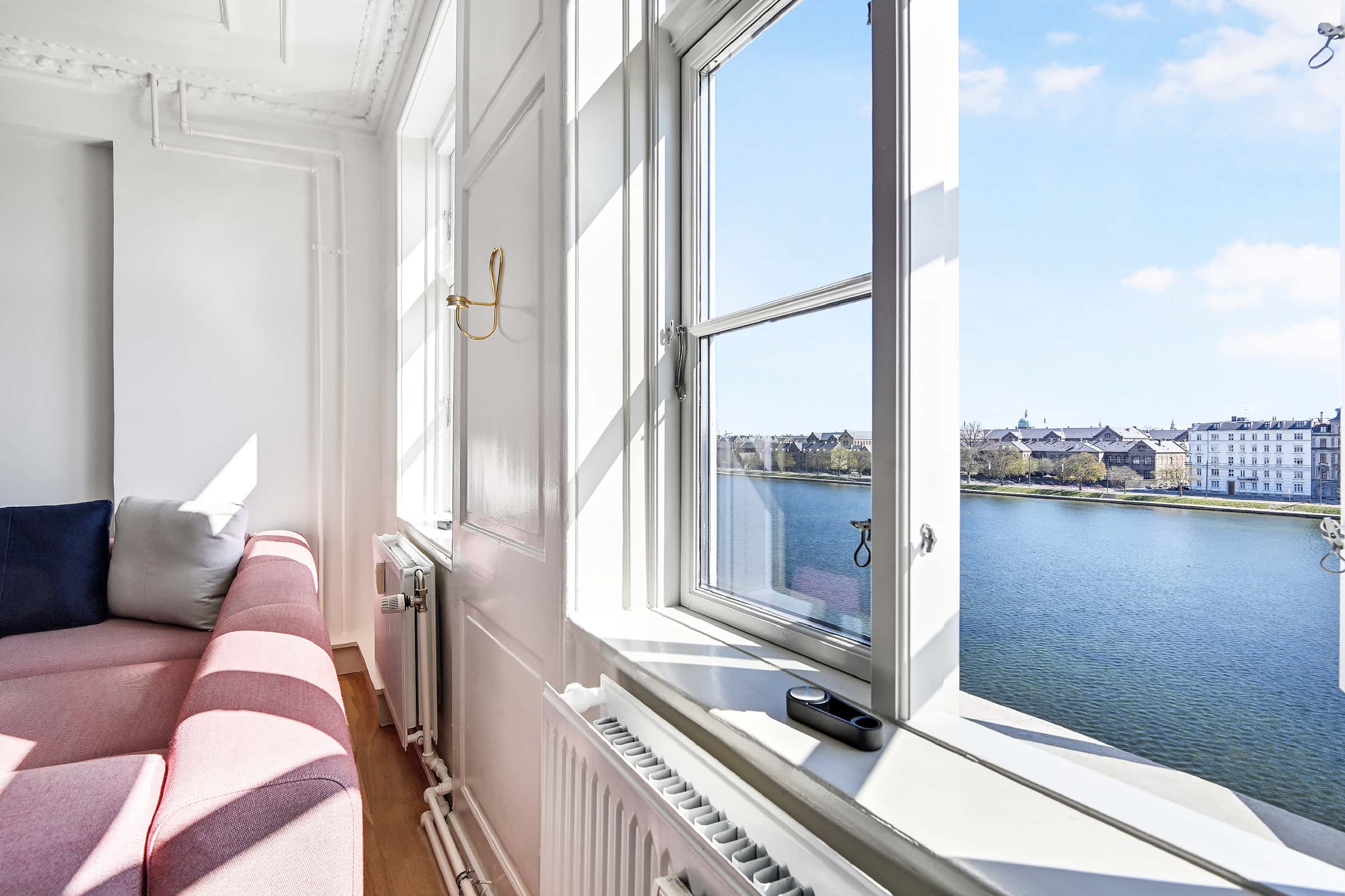 Broen Room 6 Standard