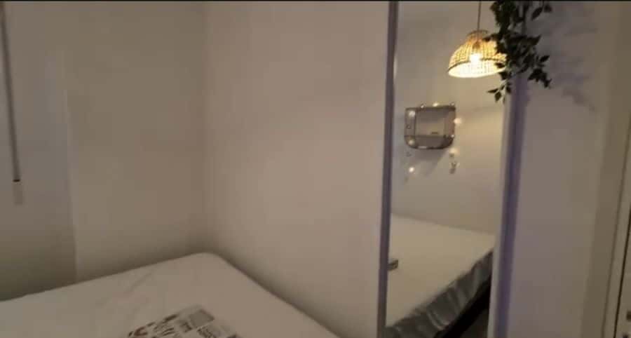 Habitación en piso de 3 habitaciones en Quatre Carreres