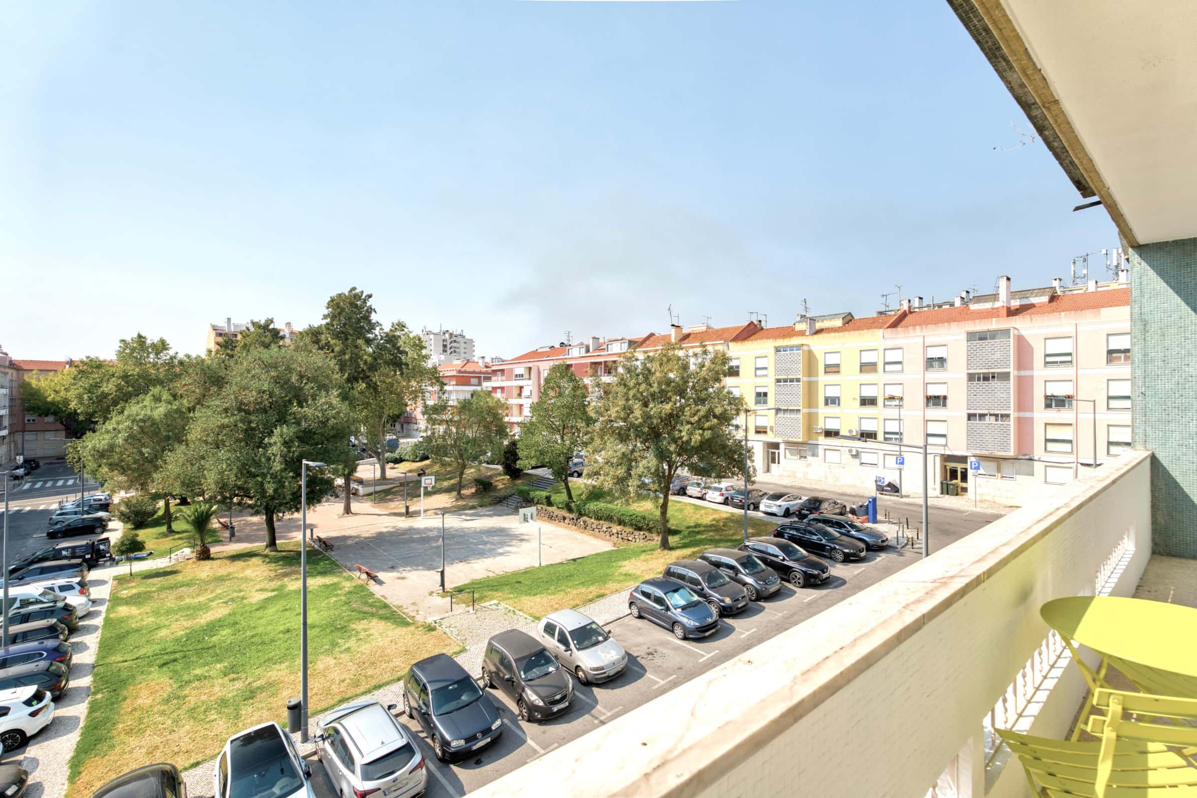 Spacious room in Lisbon - Ottolini E3