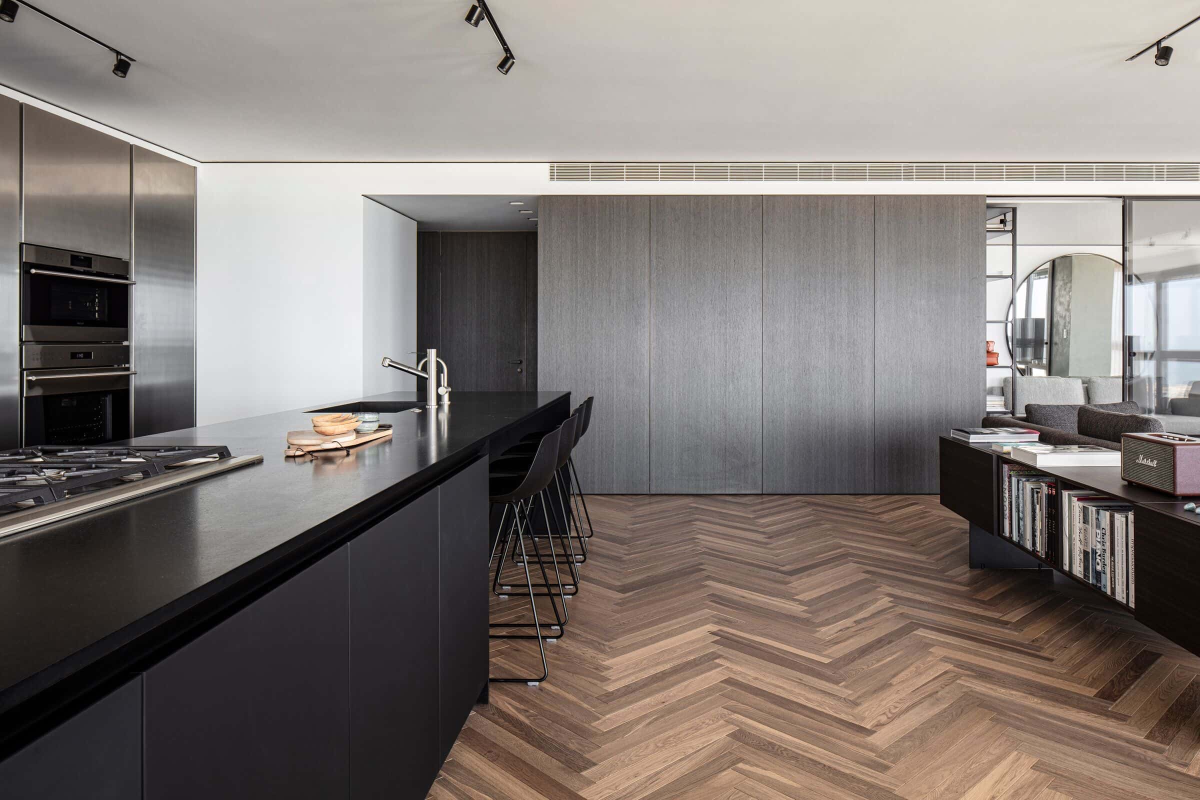 Via borgonuovo - Milano Quadrilatero