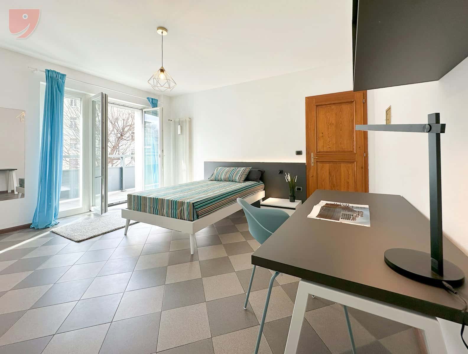 Room in Via della Malvasia, Trento for 143 m² with 4 bedrooms
