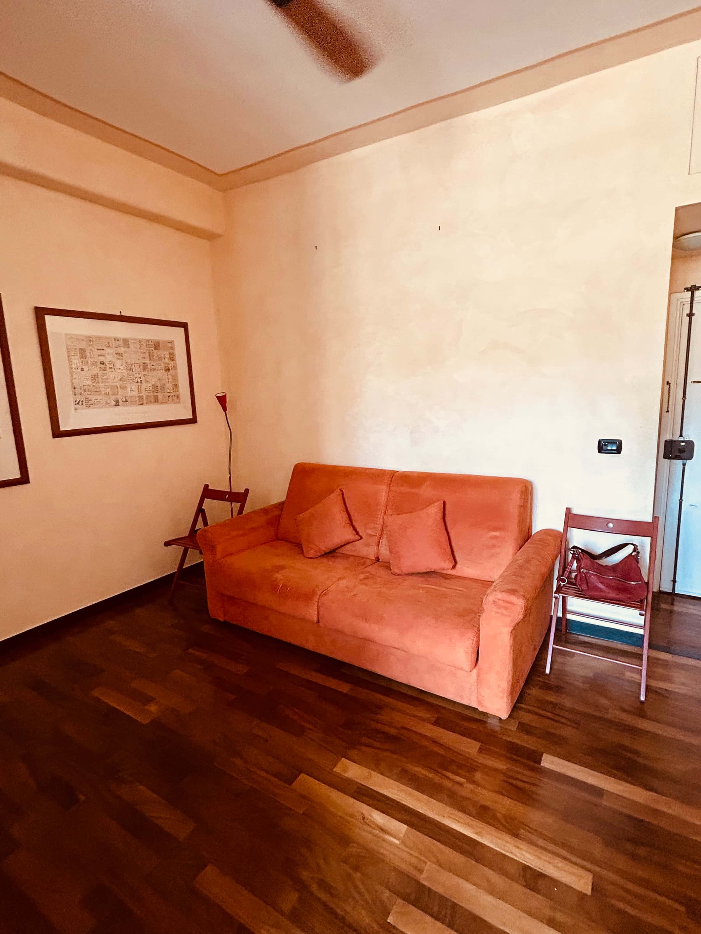 Appartamento in Piazza delle Erbe, Genova di 30 m²