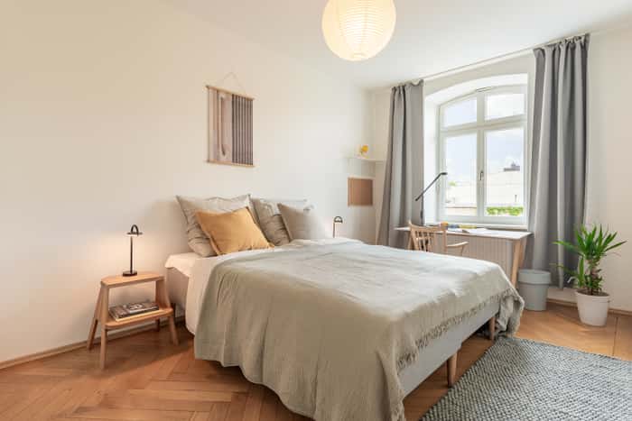 Listing photo thumbnail