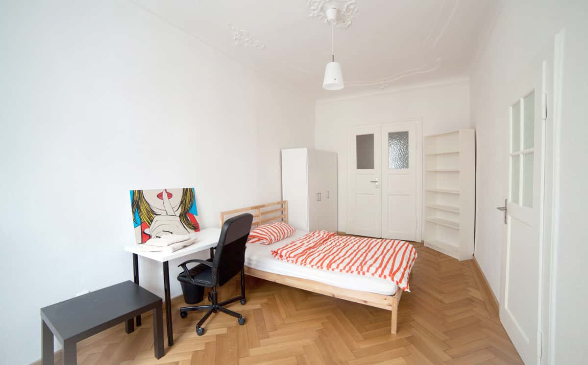 Zimmer in der Tattenbachstraße