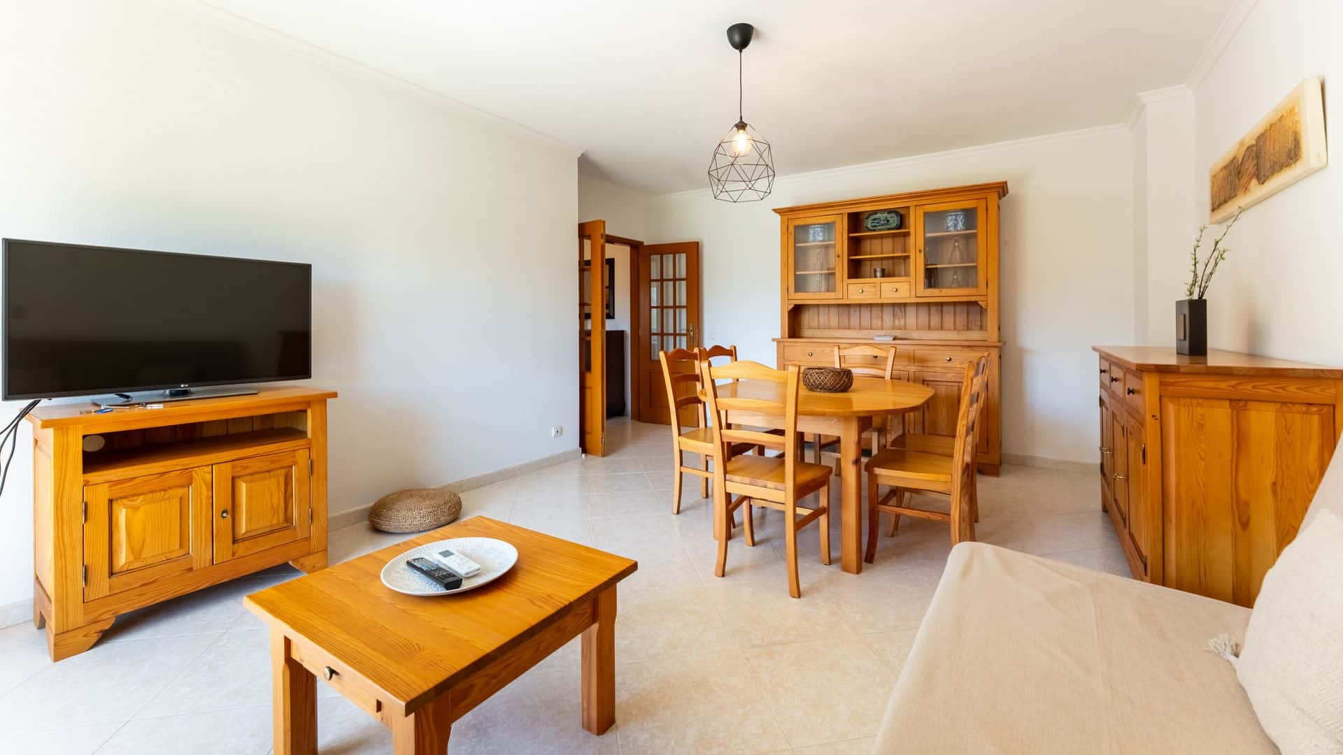 Vila Nova Sunny 2BR Apt with Pool