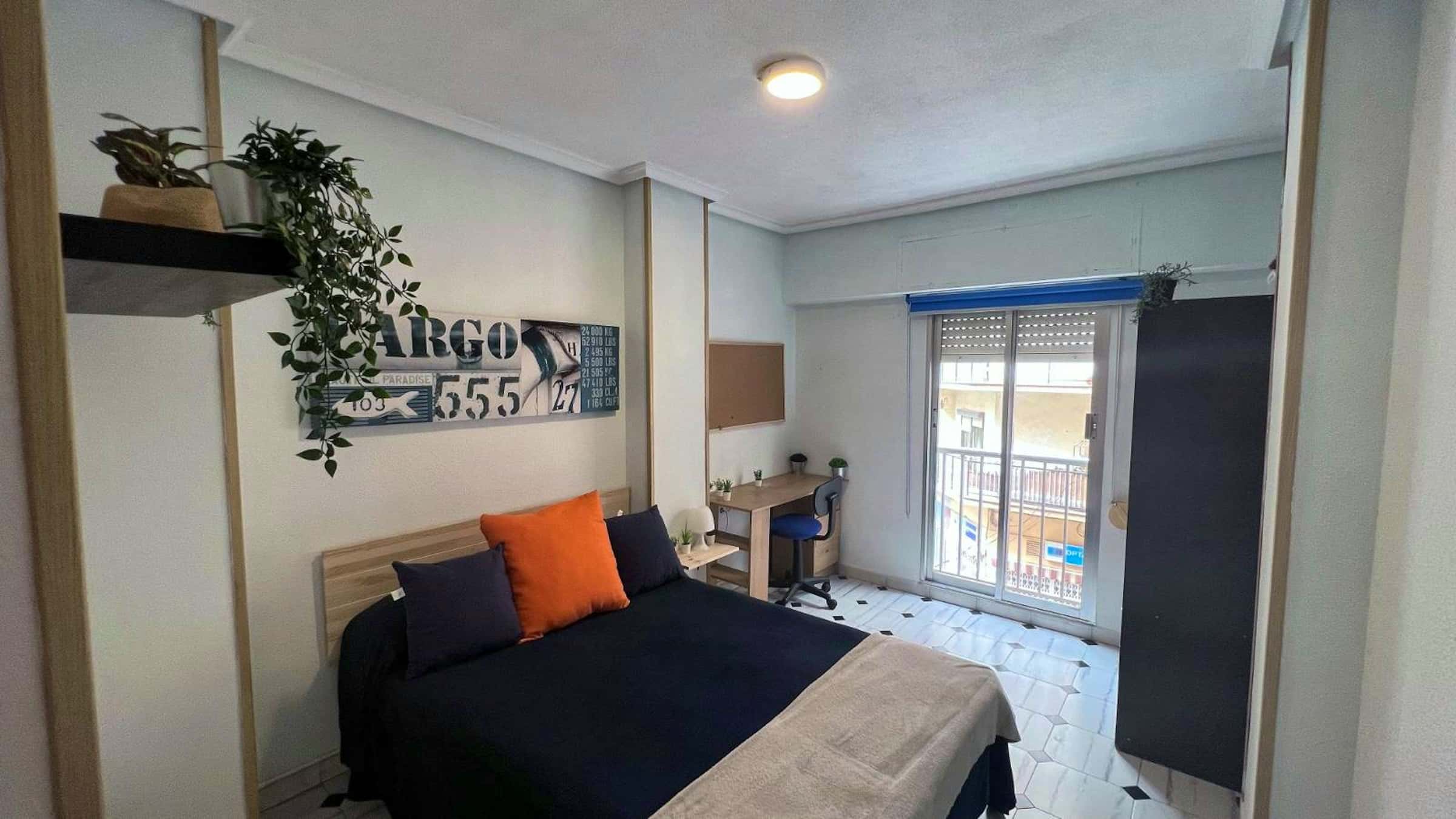 Calle Juan de la Cueva H2 apt 6