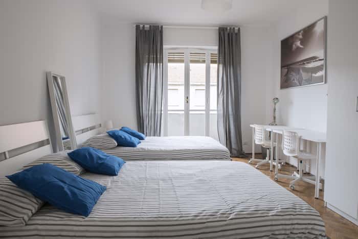 Listing photo thumbnail