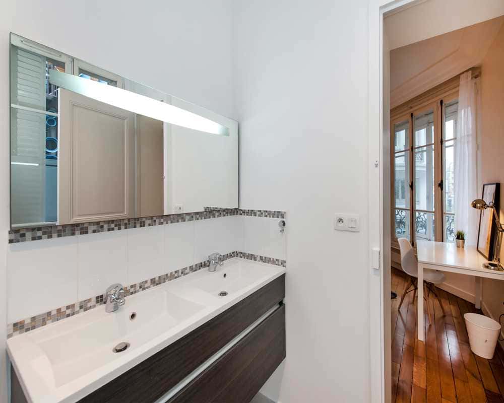 Chambre dans le rue du Renard