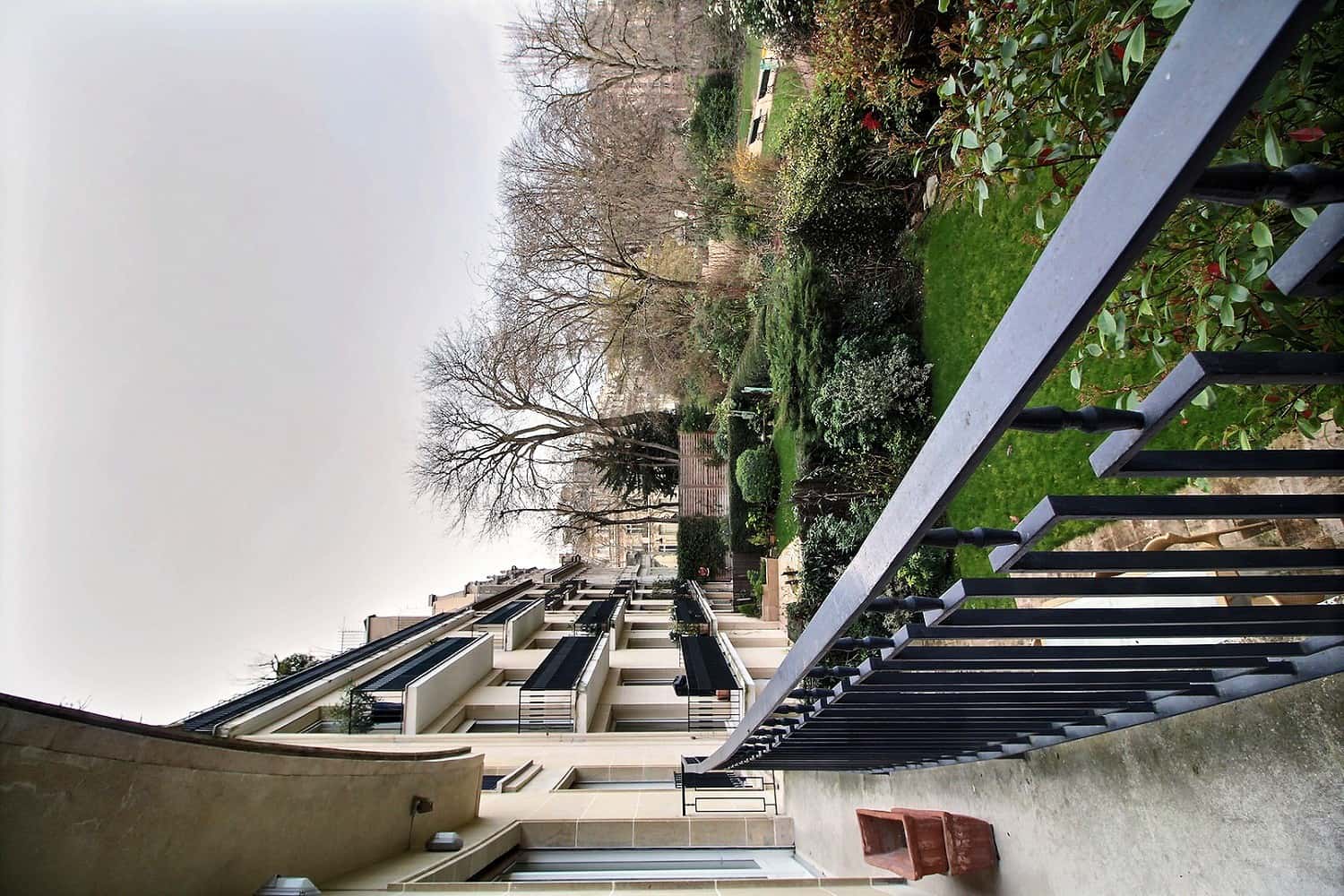 Apartment 3 bedrooms 200m²