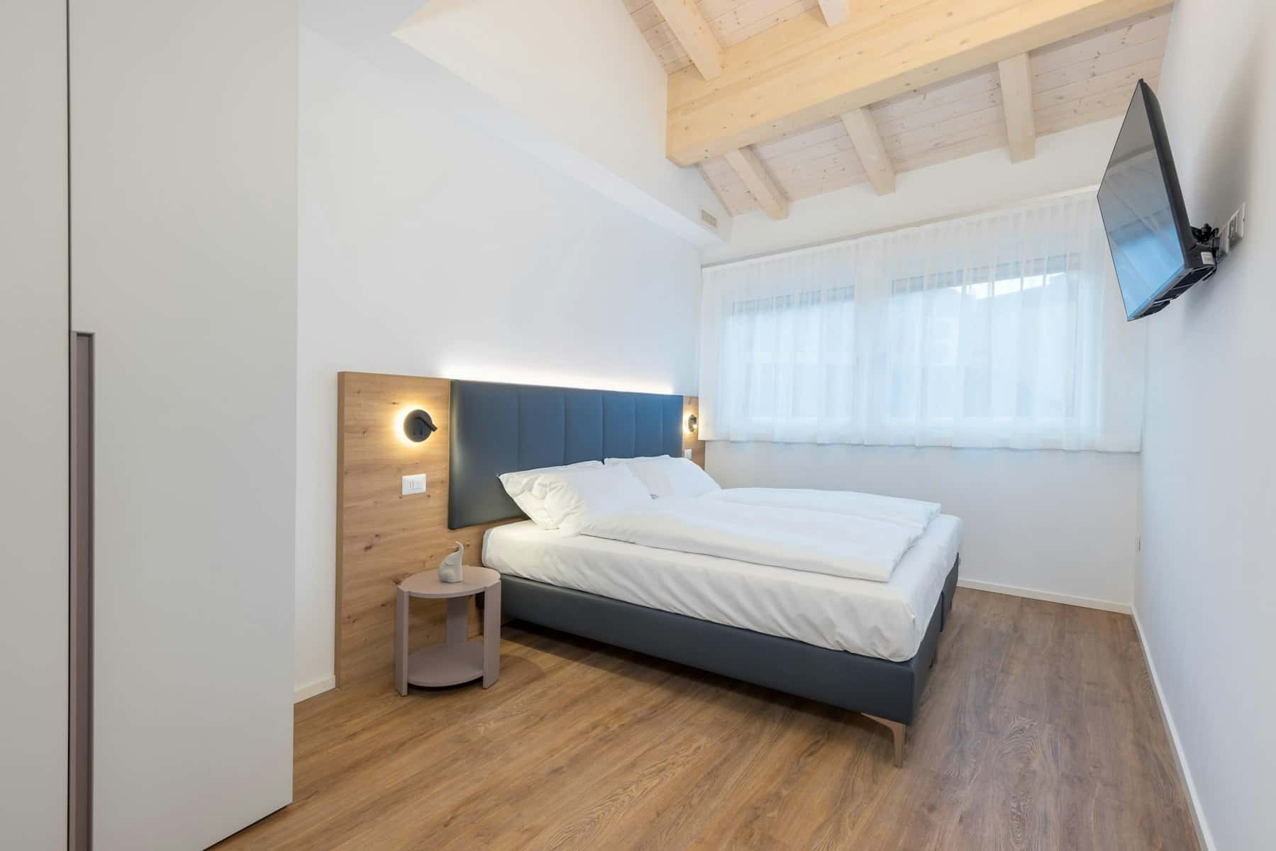 Room in Via San Giovanni, Trento for 78 m² with 2 bedrooms