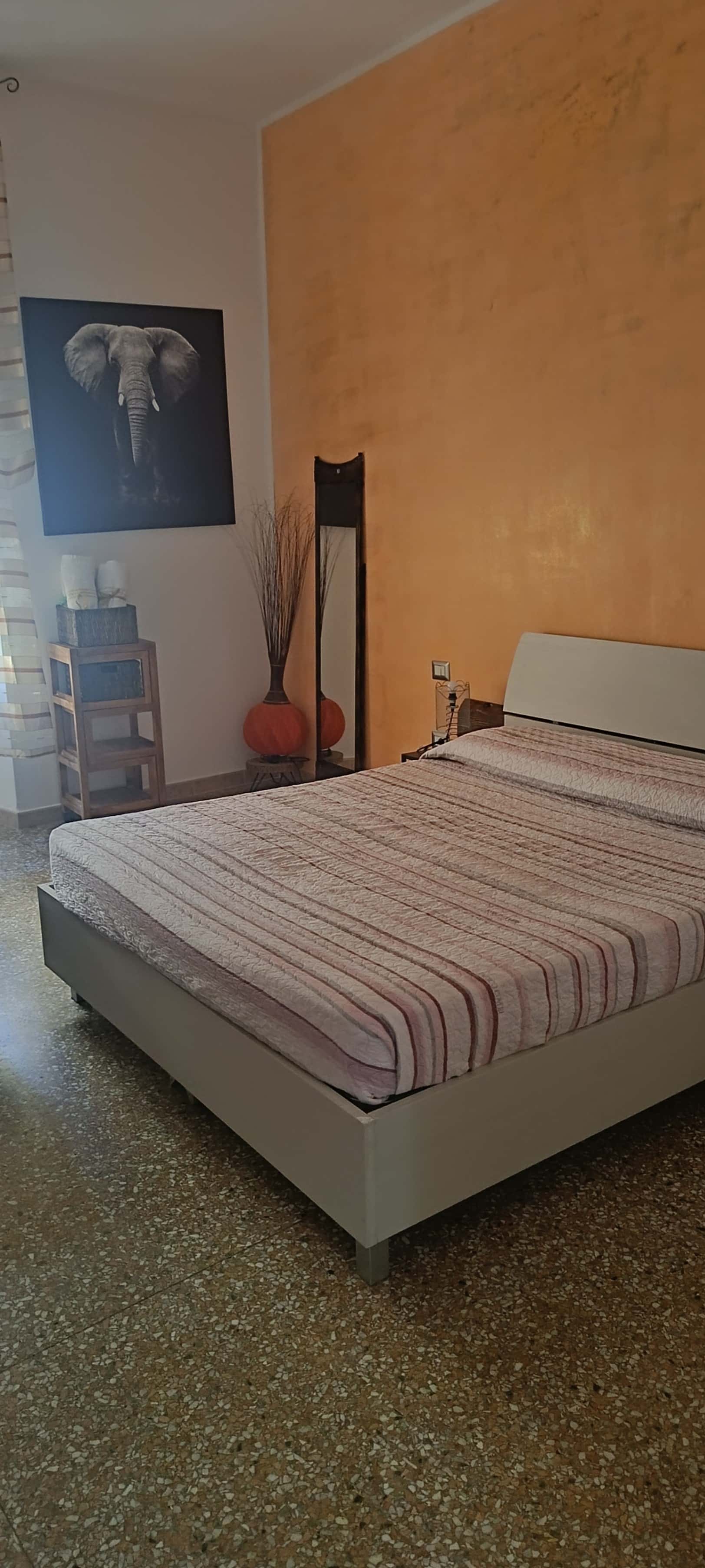 Stanza in Via Cimarosa 45