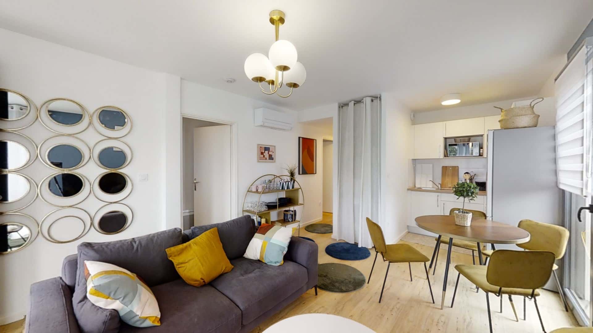 Chambre 4 - MATHALY N