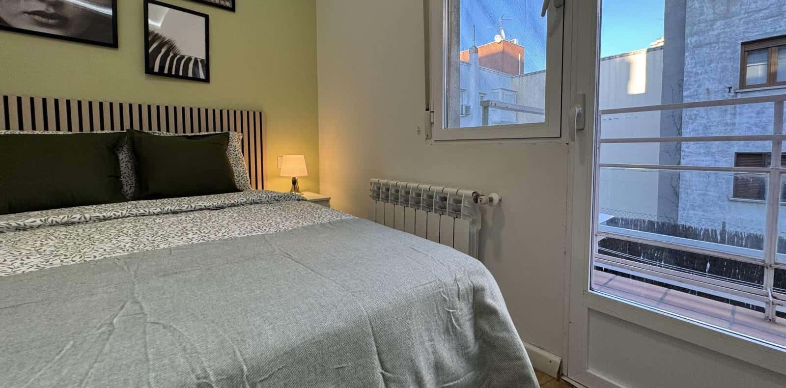 Double bed in Beautiful rooms for rent in shared apartment