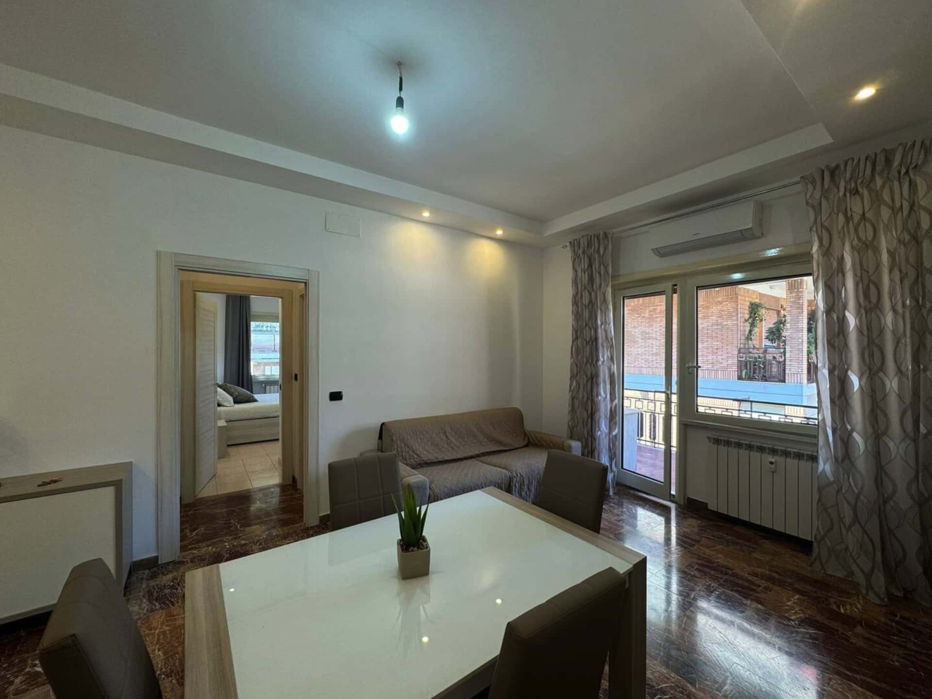 Apartment Rome, 1 bed — photo 8
