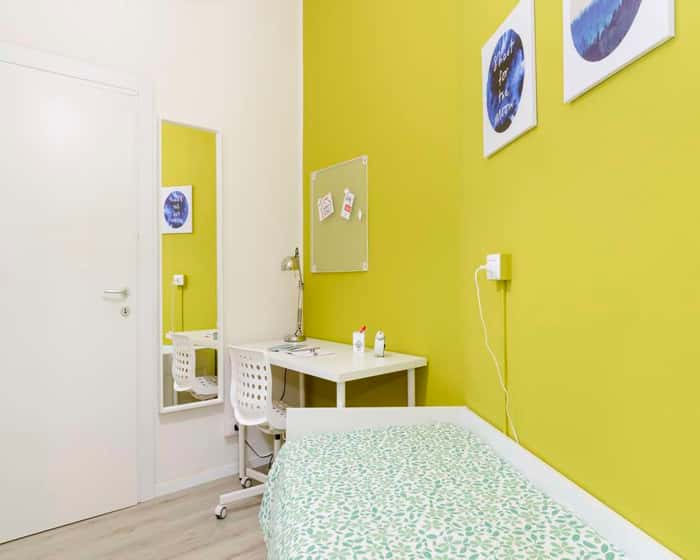 Listing photo thumbnail