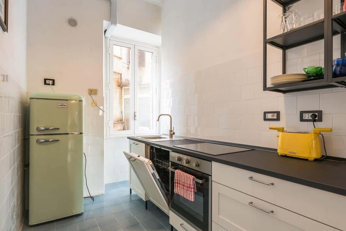 Apartment Rome, 1 bed — photo 17
