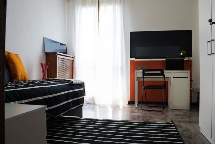 Listing photo thumbnail