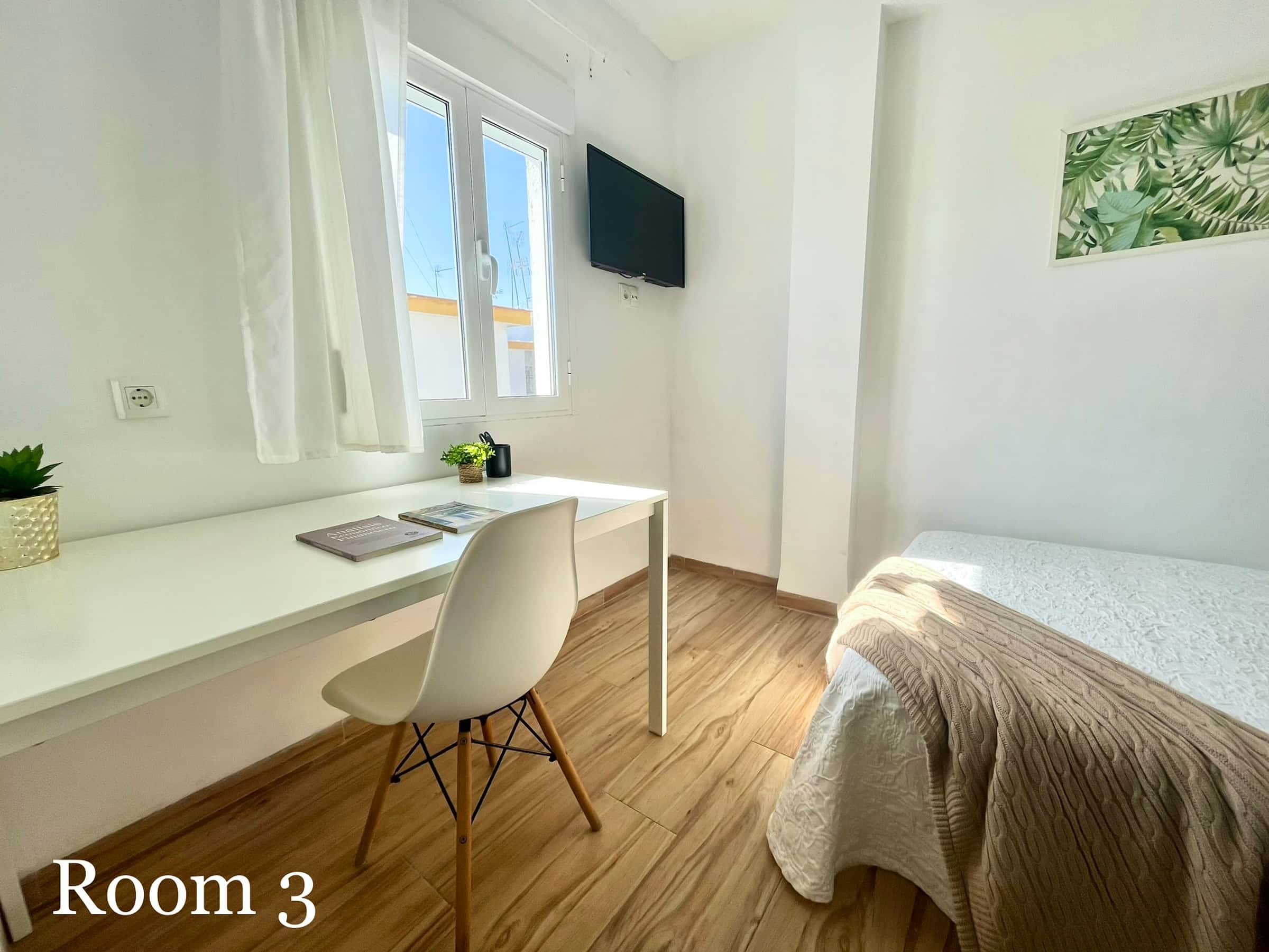 Barriada La Palmilla 9, 4-2 - H3