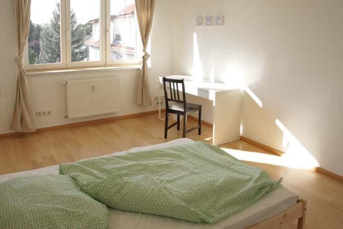 Listing photo thumbnail