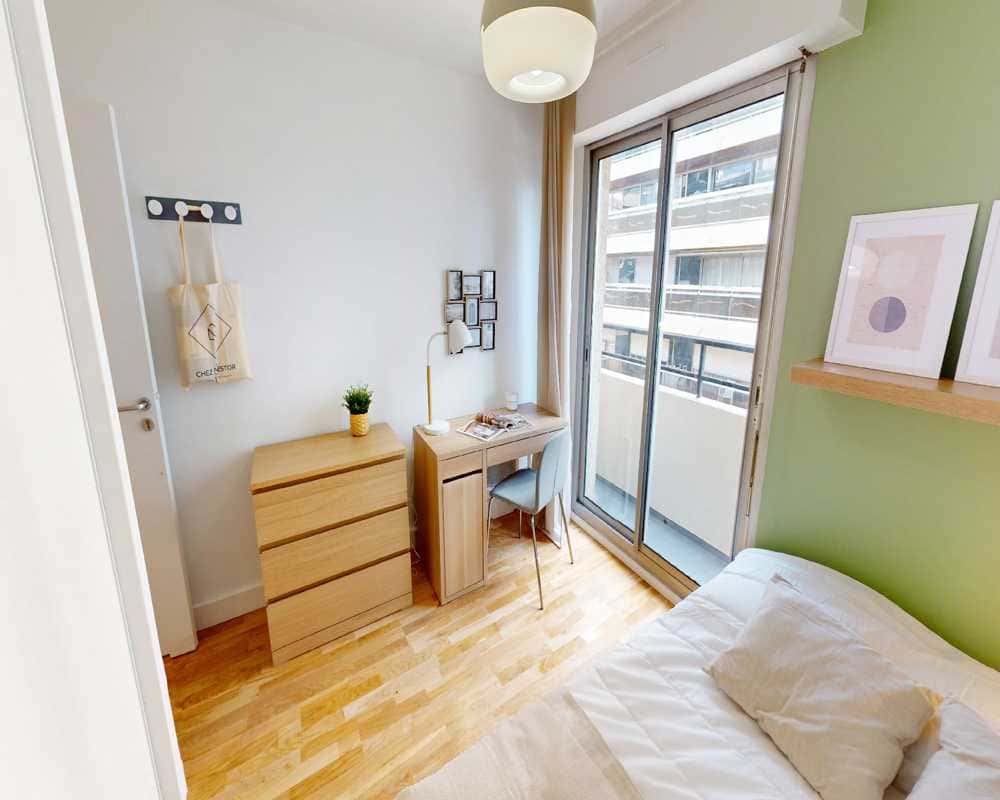 Chambre dans le rue de l'Eglise