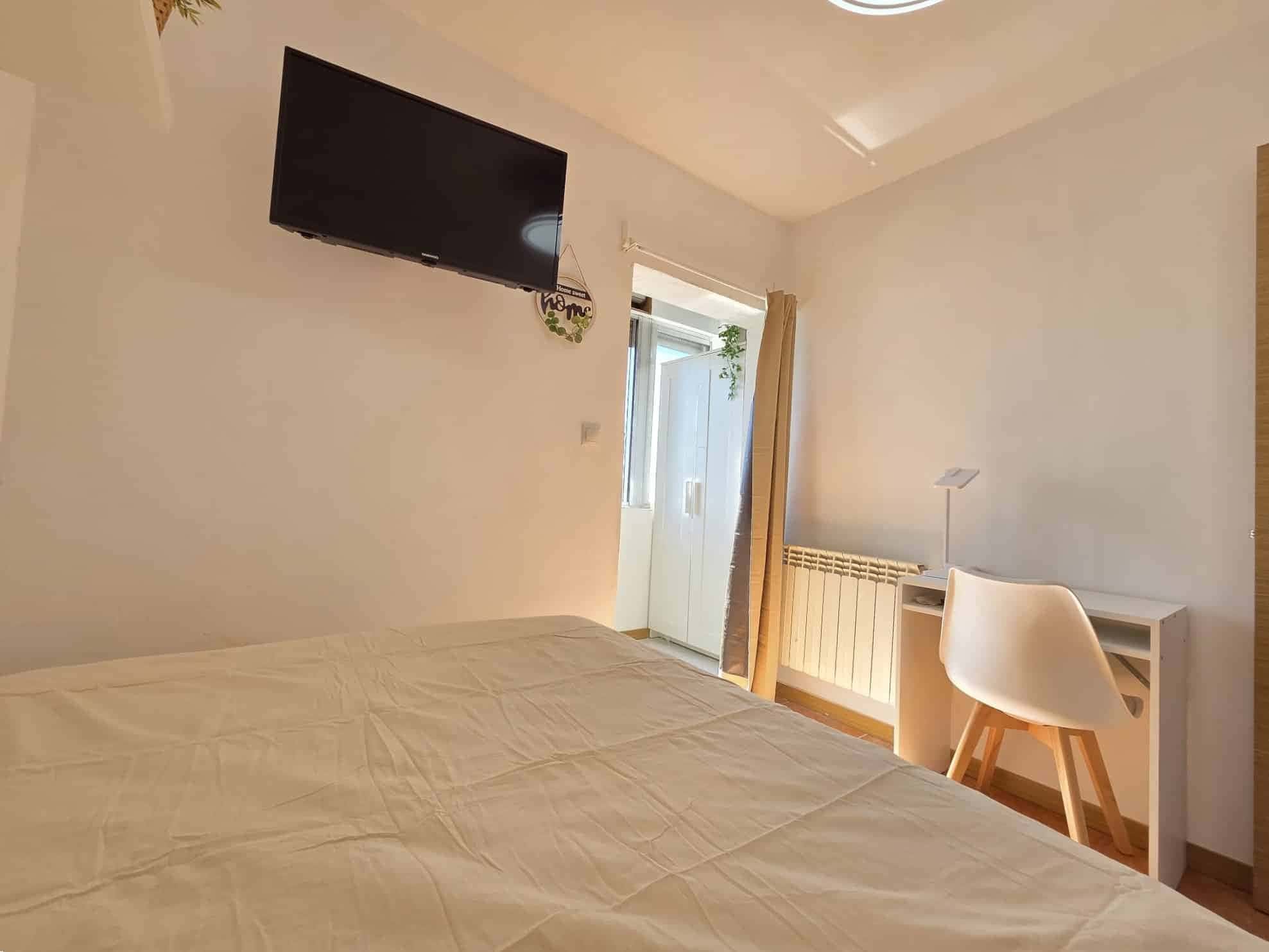 Habitacion privada en Vélez Málaga , Madrid