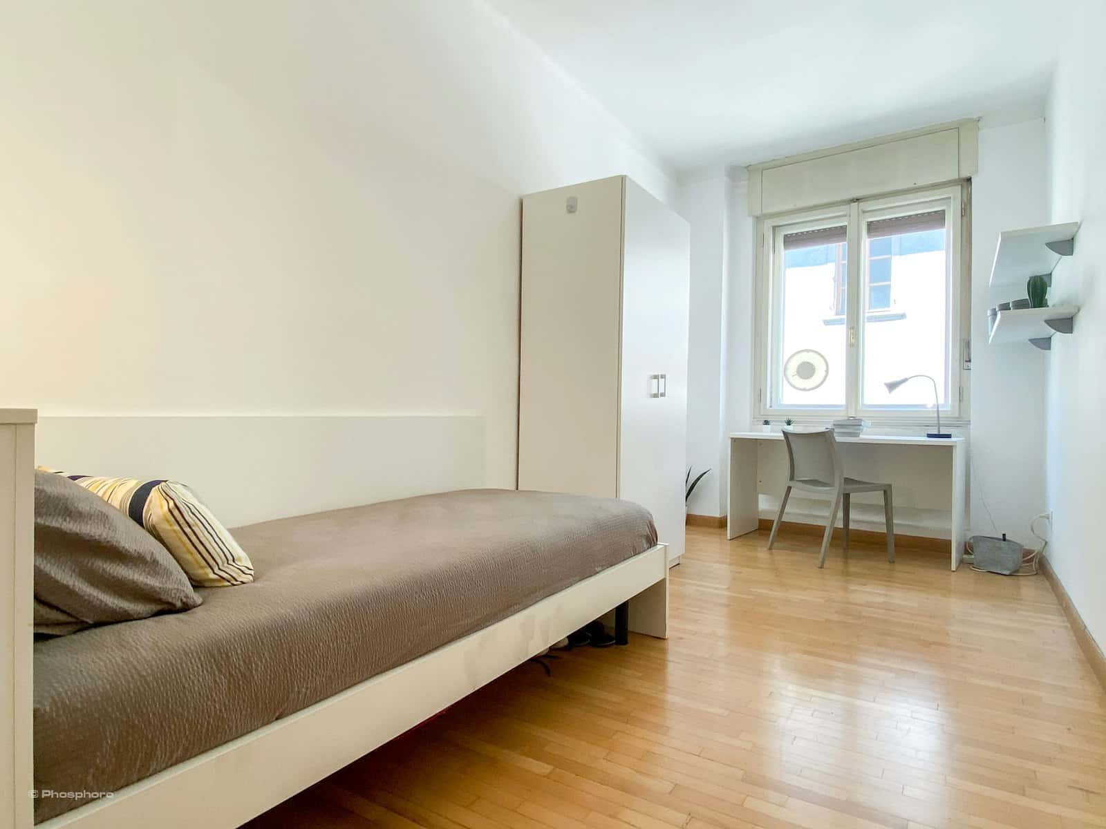 Stanza in Via Oriola, Trento di 135 m² con 7 camere