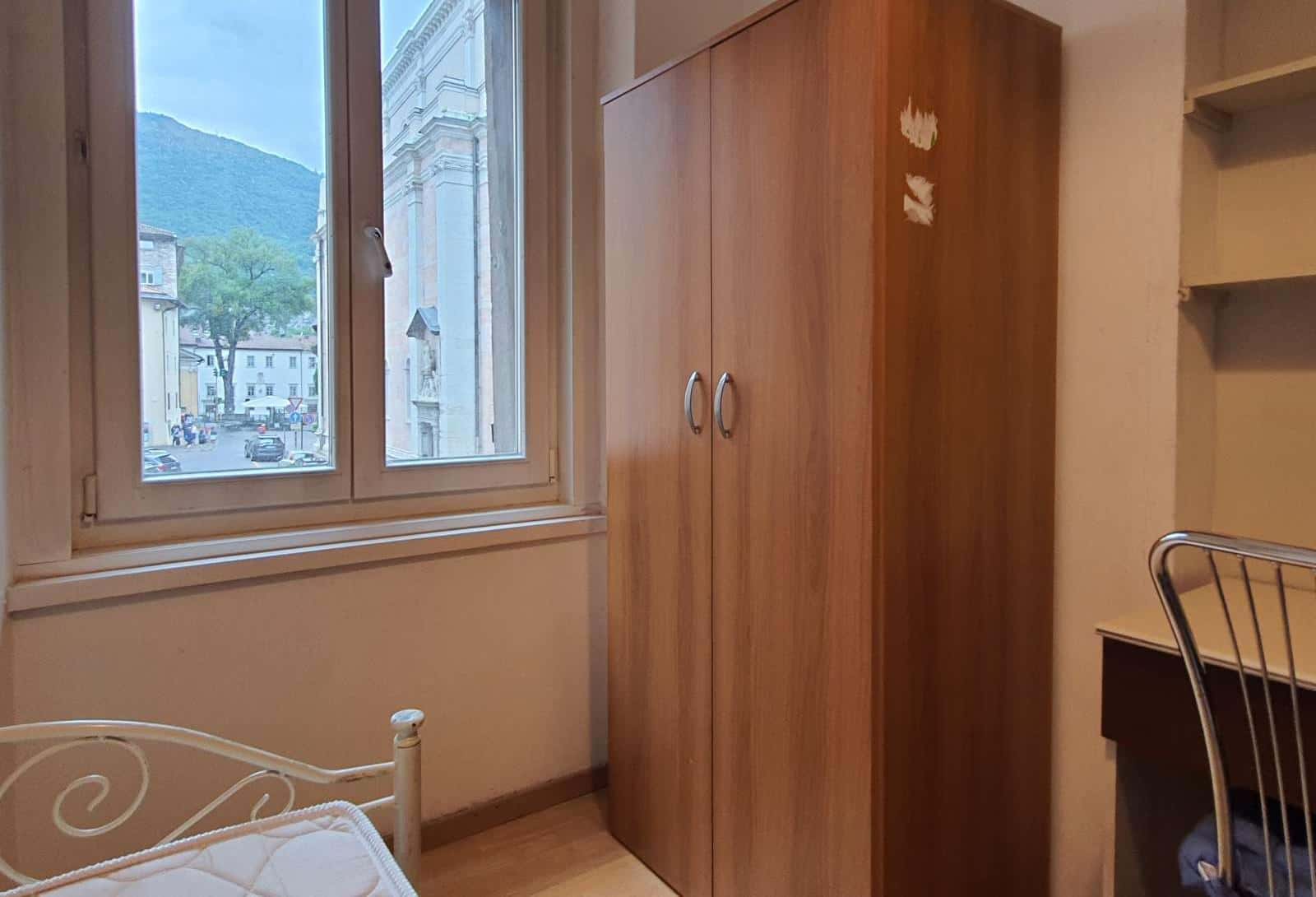 A11/S2 - Single Bed in Rooms in apartment in Centro Storico a Trento