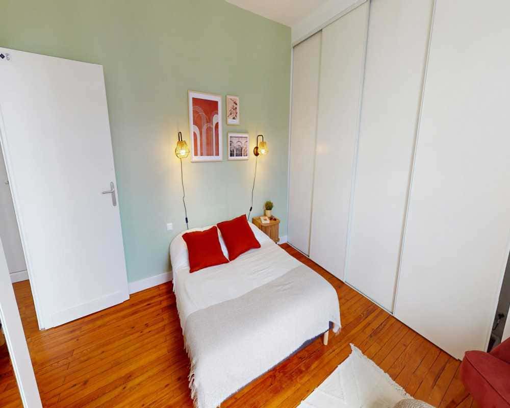 Chambre dans le Rue du Jardin public