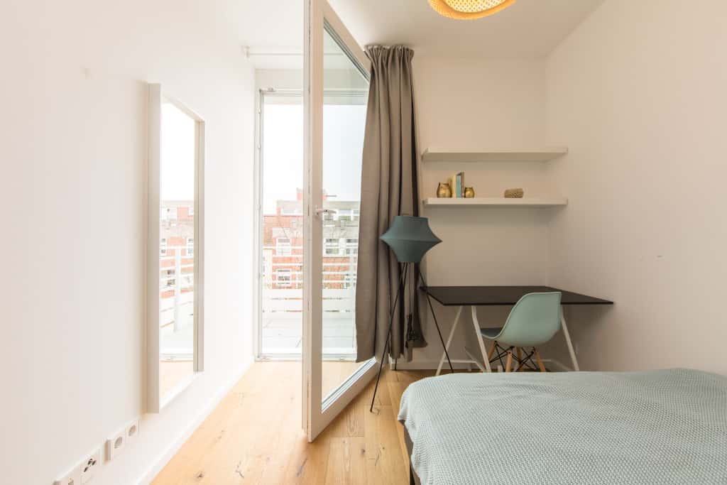 Zimmer in der Nazarethkirchstraße 51 (Aufgang C)