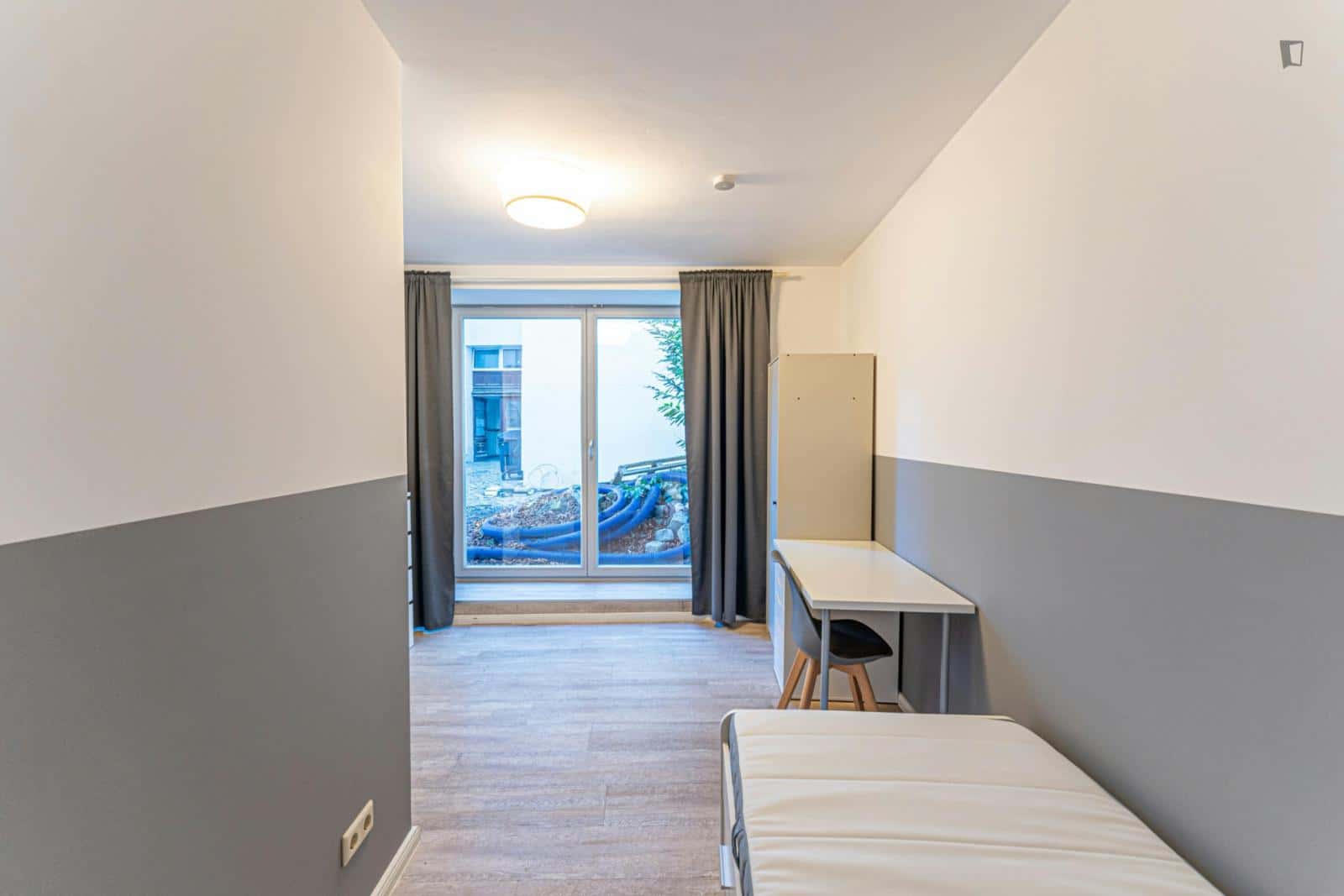 Room in Leibnizstraße, Charlottenburg, 10625 Berlin, Germany in Charlottenburg