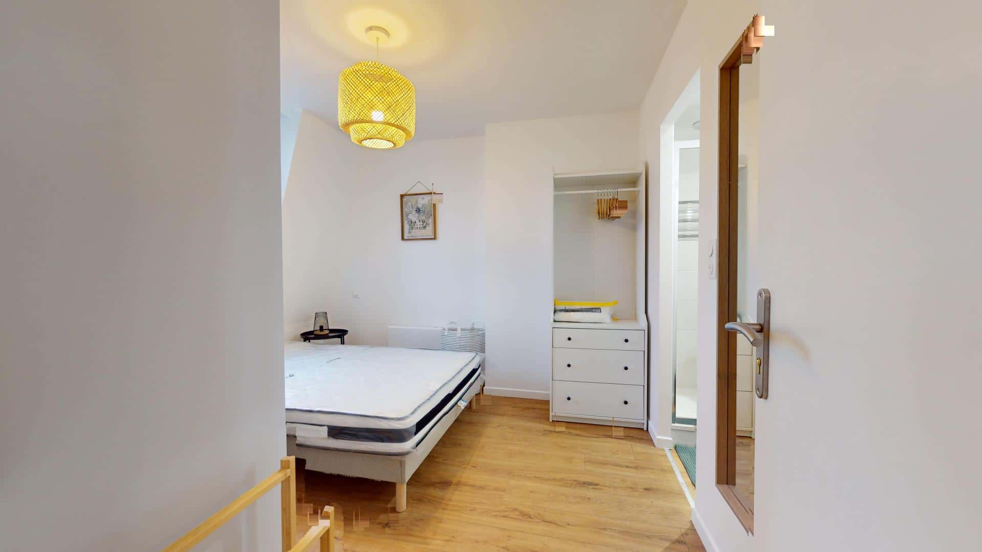 Chambre 1 - LEGRAND M