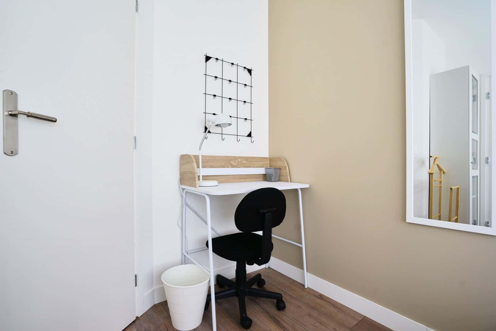 Chambre 1 - EUGENE VARLIN