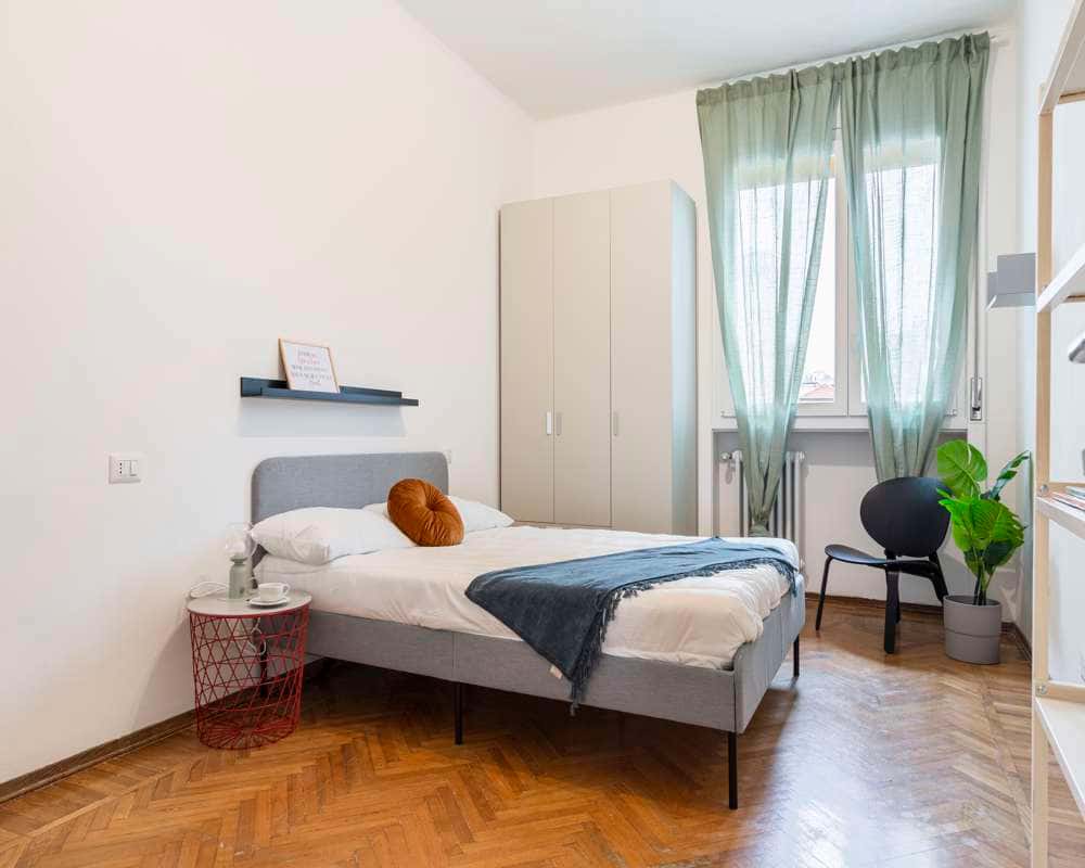Stanza in Via Francesco Reina