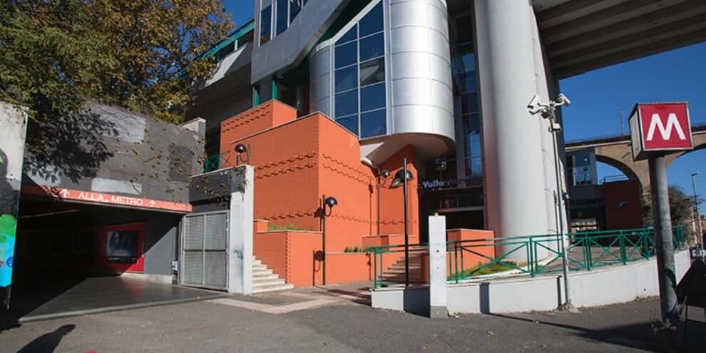 Apartamento em Via Carlo Pascal, Roma para 60 m² com 2 quartos