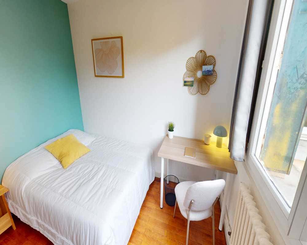 Chambre dans le rue d'austerlitz