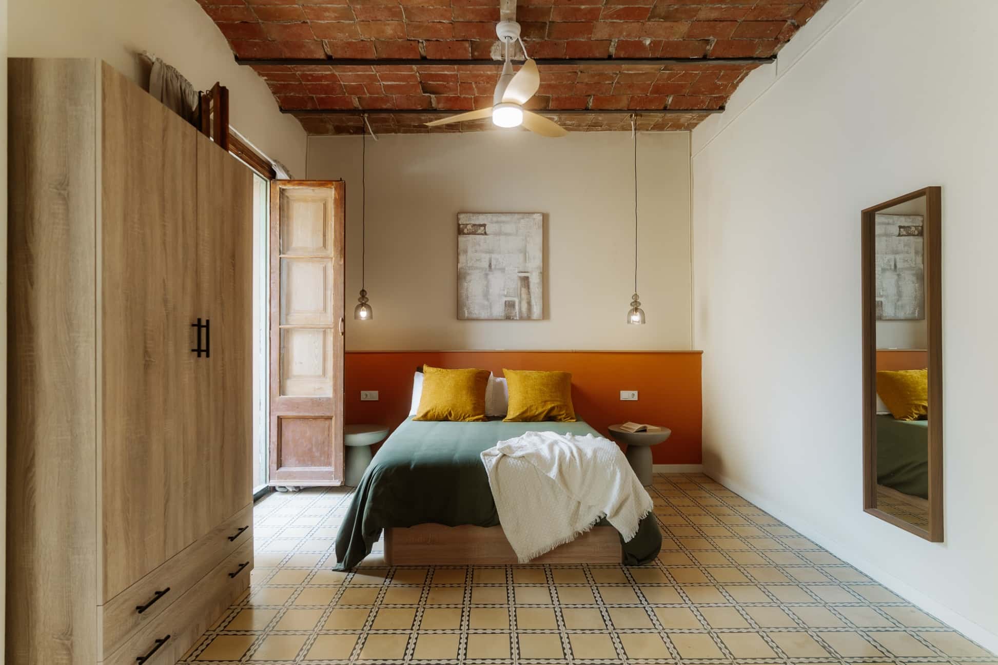 Habitación cama doble en Carrer de Gombau