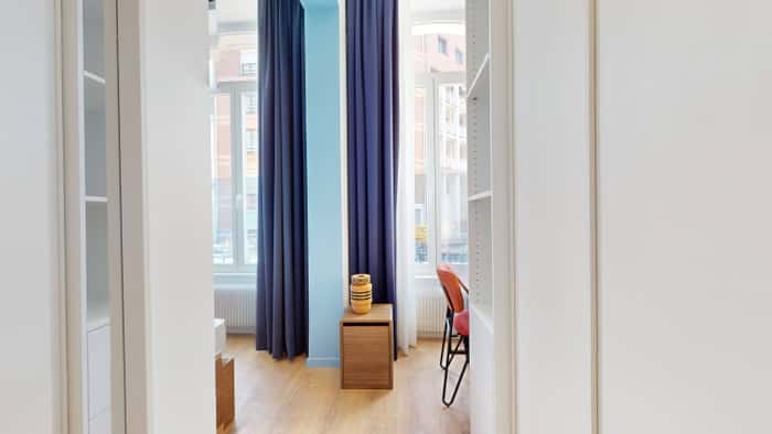 Listing photo thumbnail