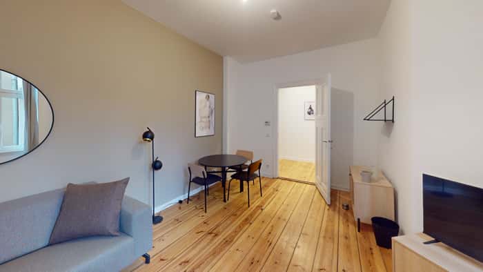 Listing photo thumbnail