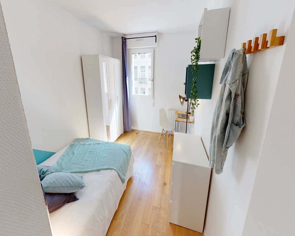 Chambre dans le rue de Brest