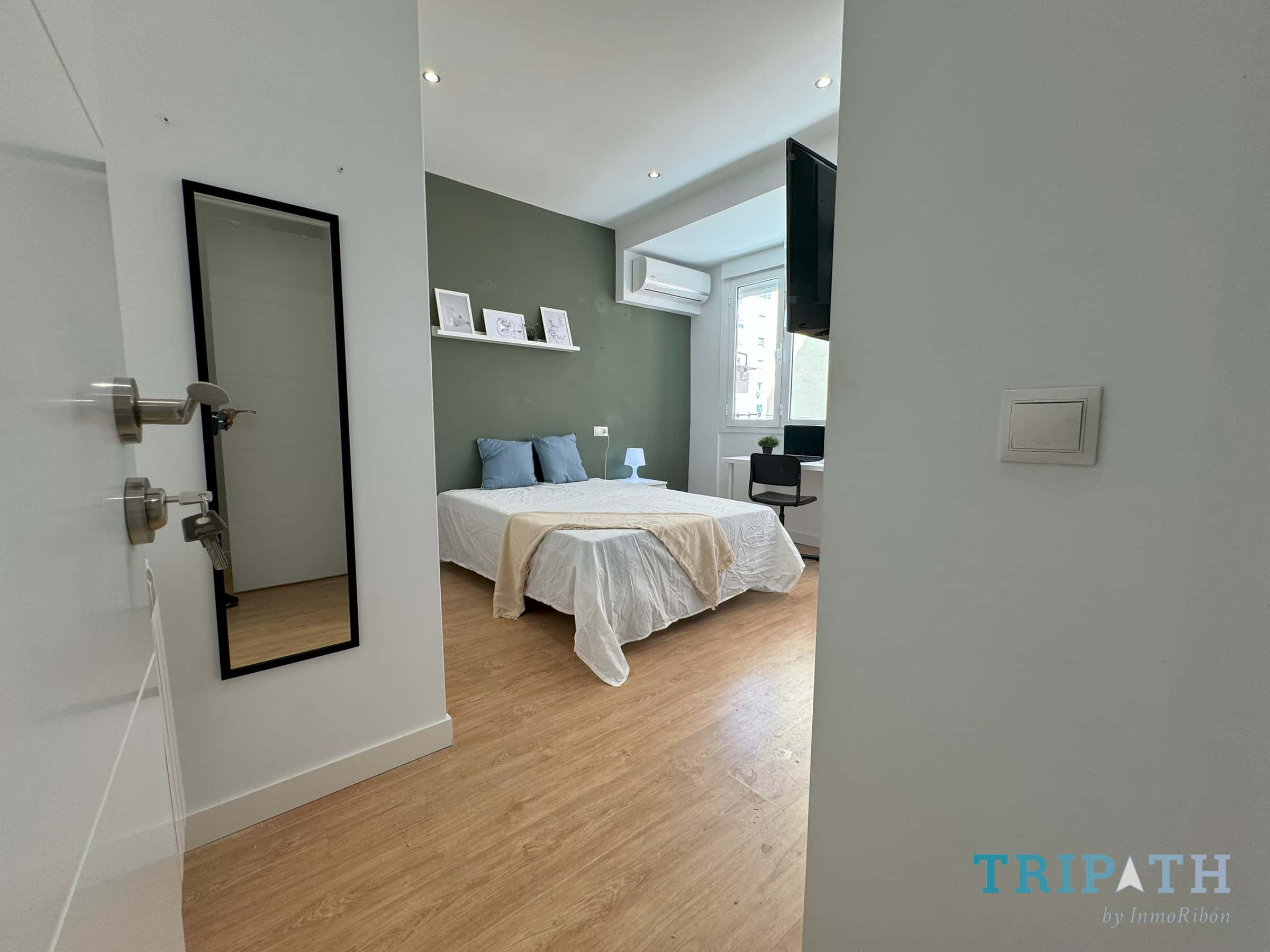 Chambre dans Calle Manuel Aleixandre, Madrid pour 80 m² avec 4 chambres