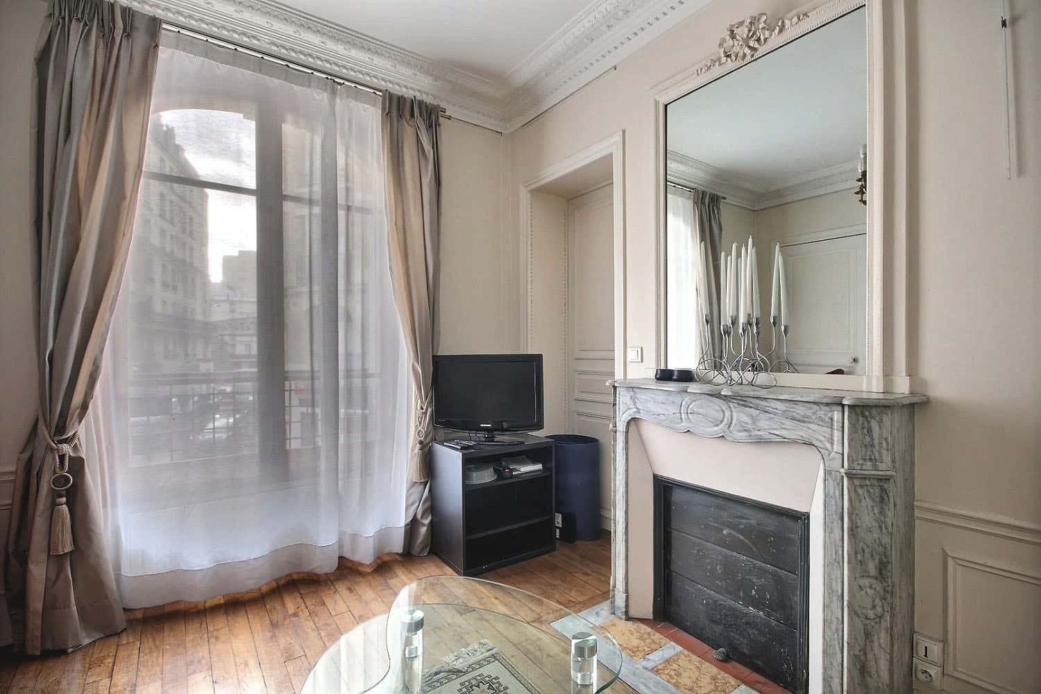 Location Appartement meublé 1 chambre - 48m² - Bir-Hakeim - Paris