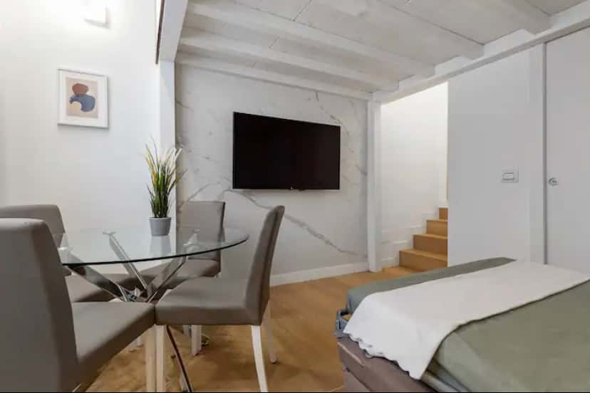 Apartment in Via Vespri Siciliani, Milano for 65 m² with 1 bedroom