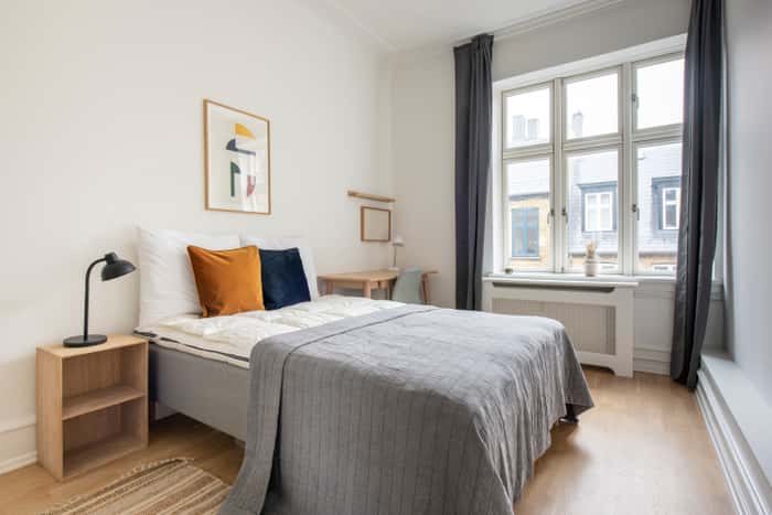 Listing photo thumbnail