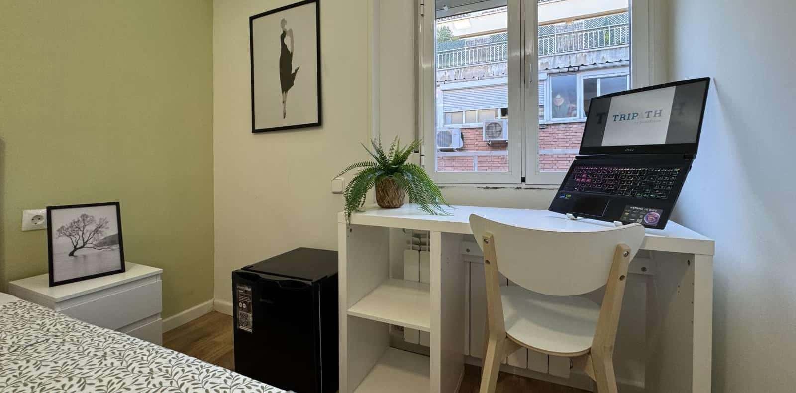 Double bed in Beautiful rooms for rent in shared apartment