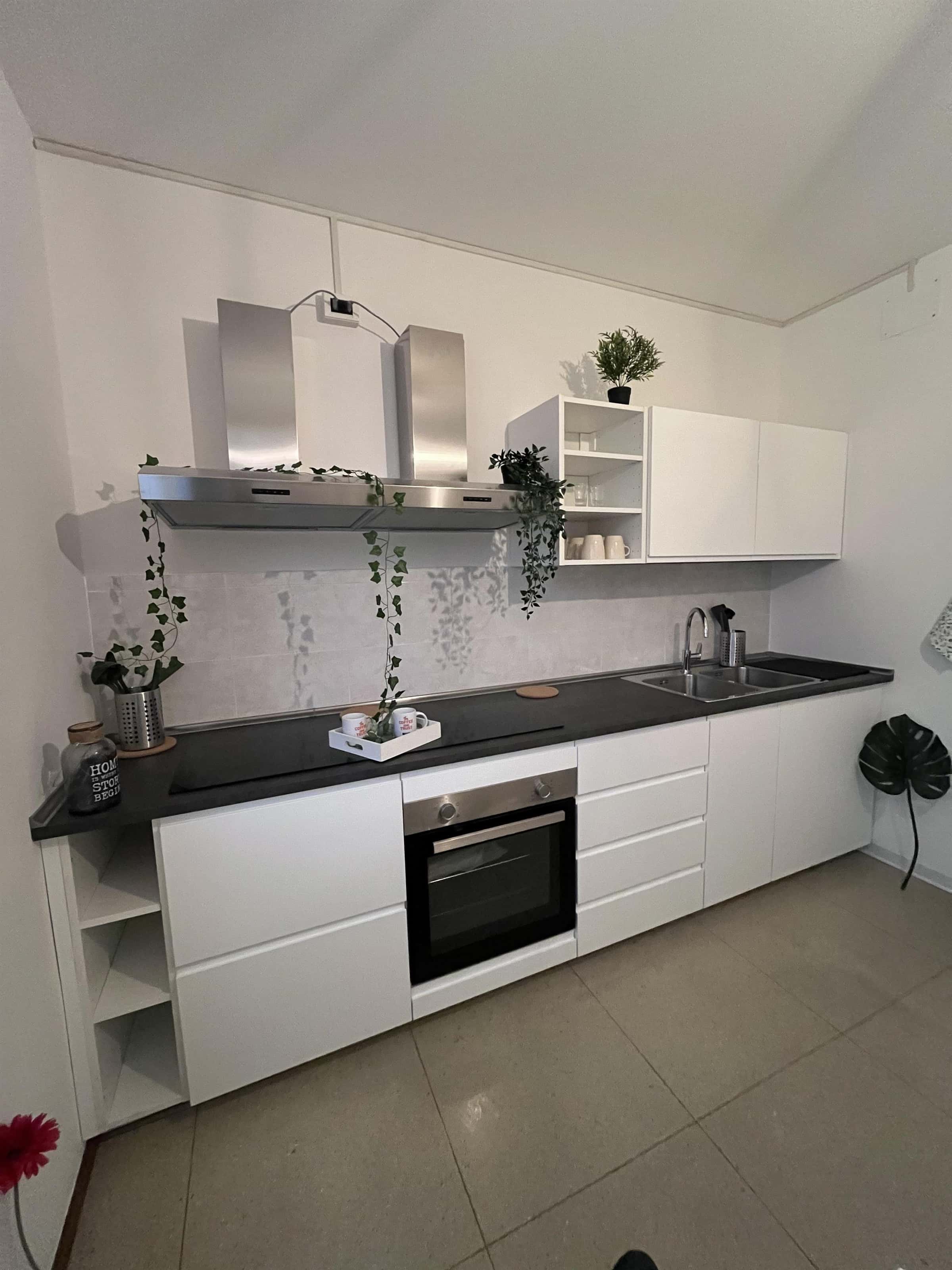 Via Del Brennero 136 - Stanza 66