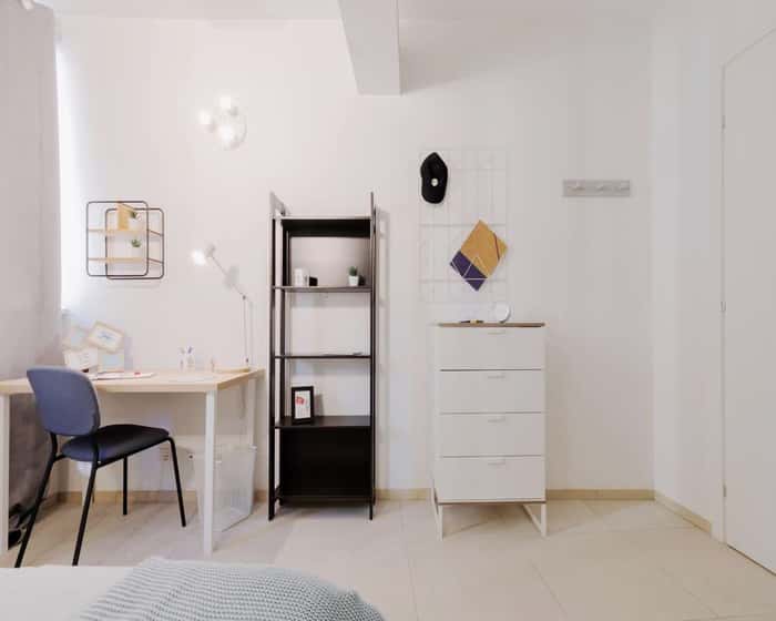 Listing photo thumbnail