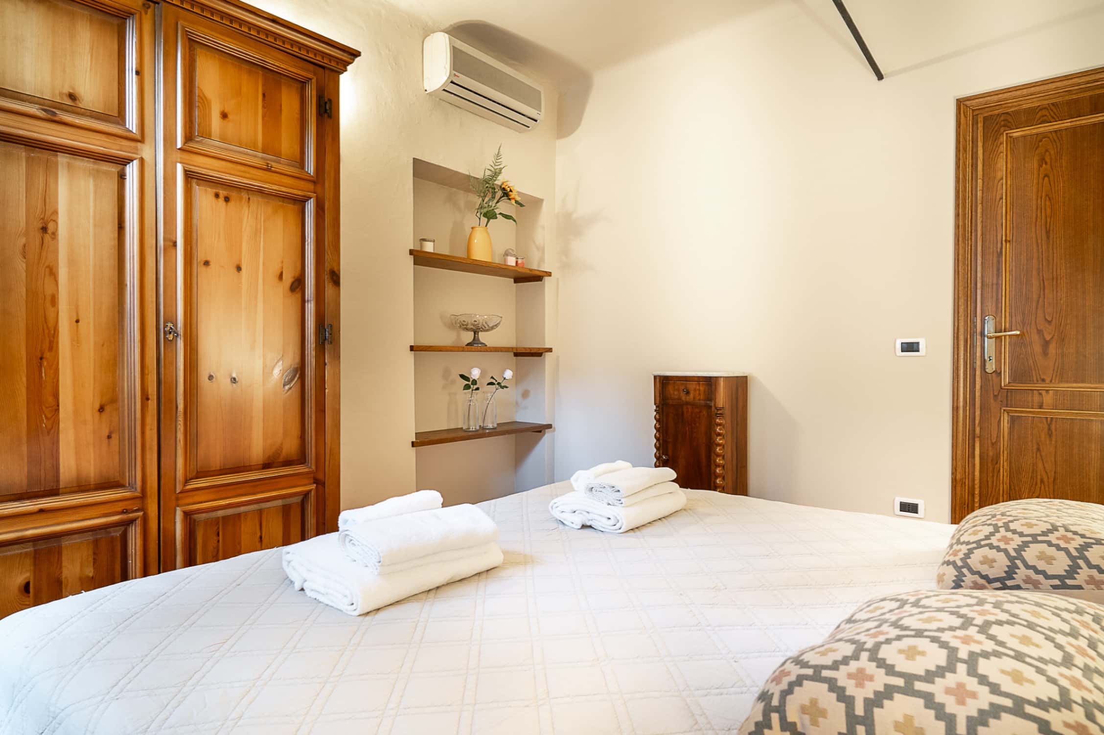 Single room Lucca, 2 beds — photo 27