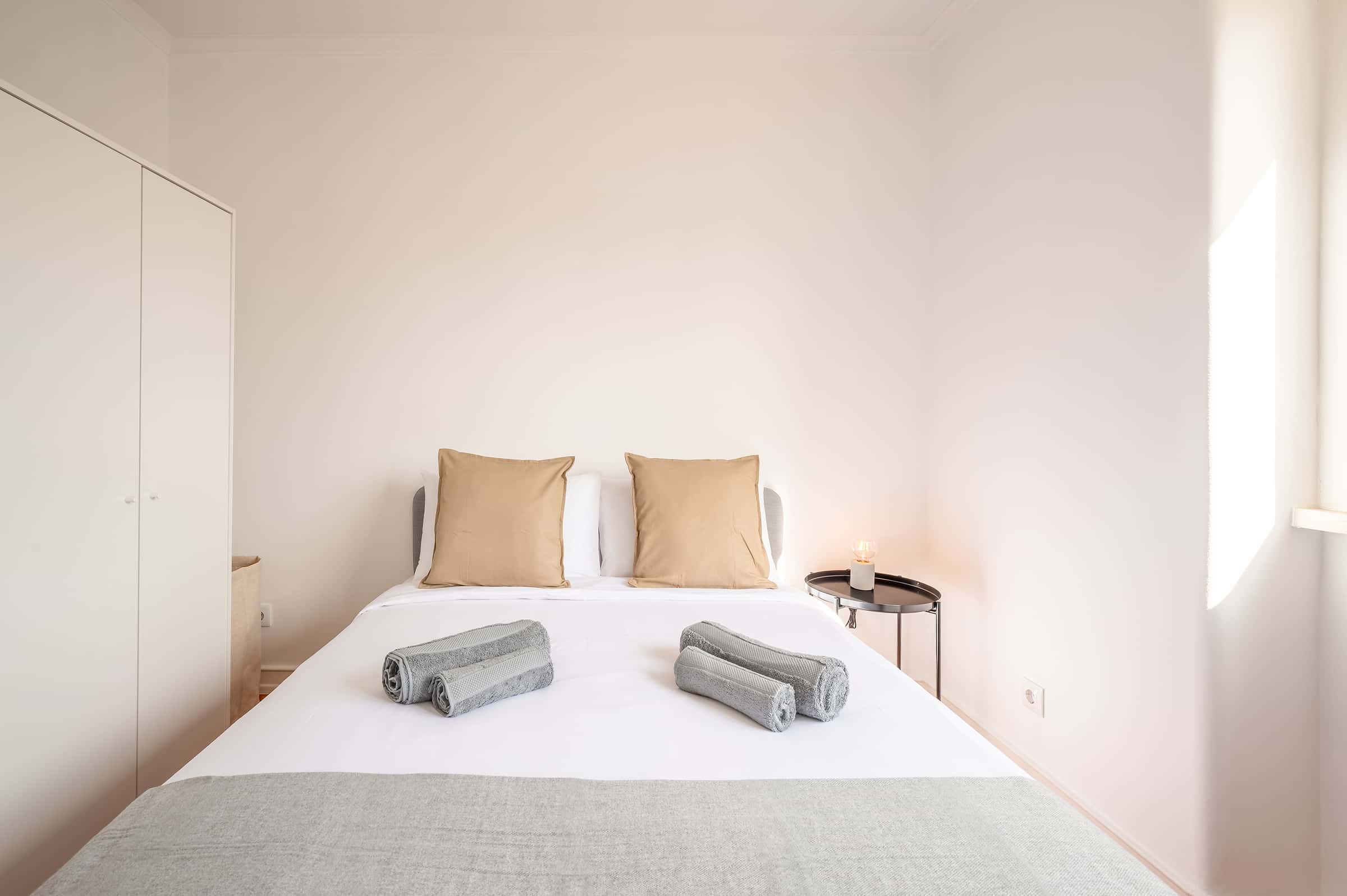 Rua Barão de Sabrosa , - Lisboa, Portugal