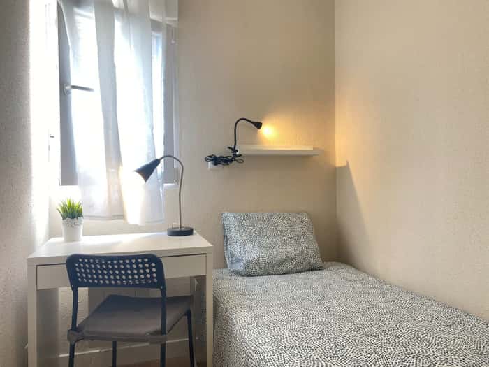 Listing photo thumbnail