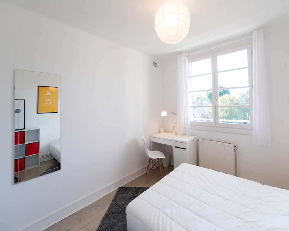 Chambre dans le avenue Aristide Briand